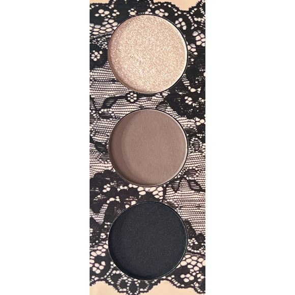 Beauty Creations - Boudoir Shadows - 9 Tone Shadow Palette - Picture 6 of 10